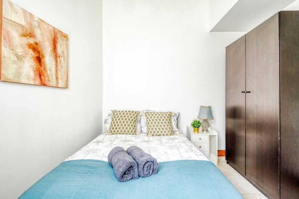 2 Bedroom Flat Edgware Road * Londra