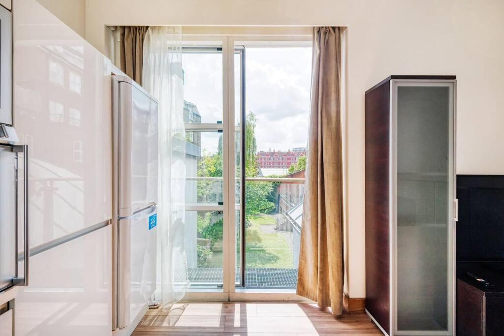 2 Bedroom Flat Edgware Road Appartamento Londra